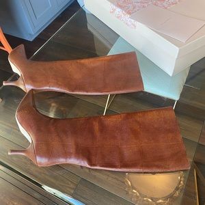 Loeffler Randall boots brand new. size 8 in toffee